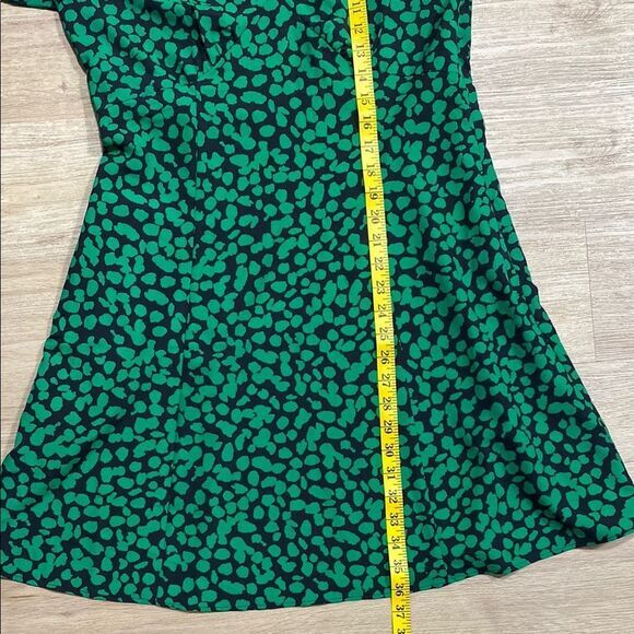 Uniqlo Green Abstract Dot Puff Sleeve Mini Dress | Size M - Picture 11 of 12